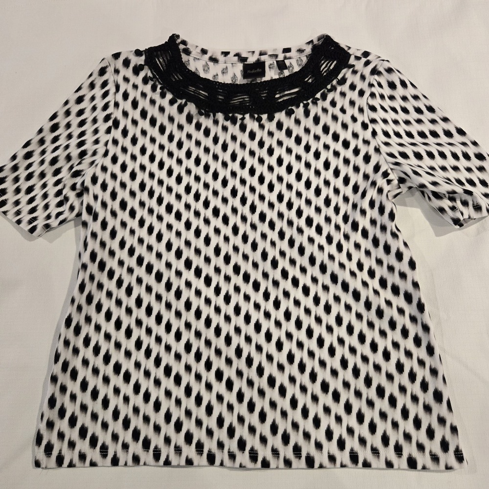Rafaella Ladies Top White w/ Black Blurred Dots Embroidered Collar Side Slits XL